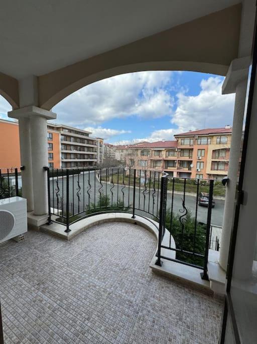 Premier On Seafront Apartment