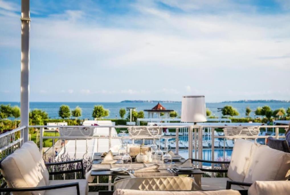 Apartment Premier On Seafront Sweti Wlas
